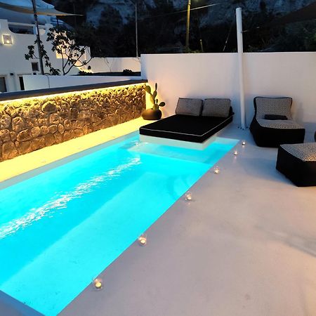The Magic Luxury Cave Suites Vóthon Exteriör bild