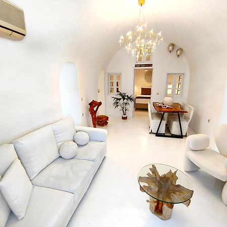 The Magic Luxury Cave Suites Vóthon Exteriör bild