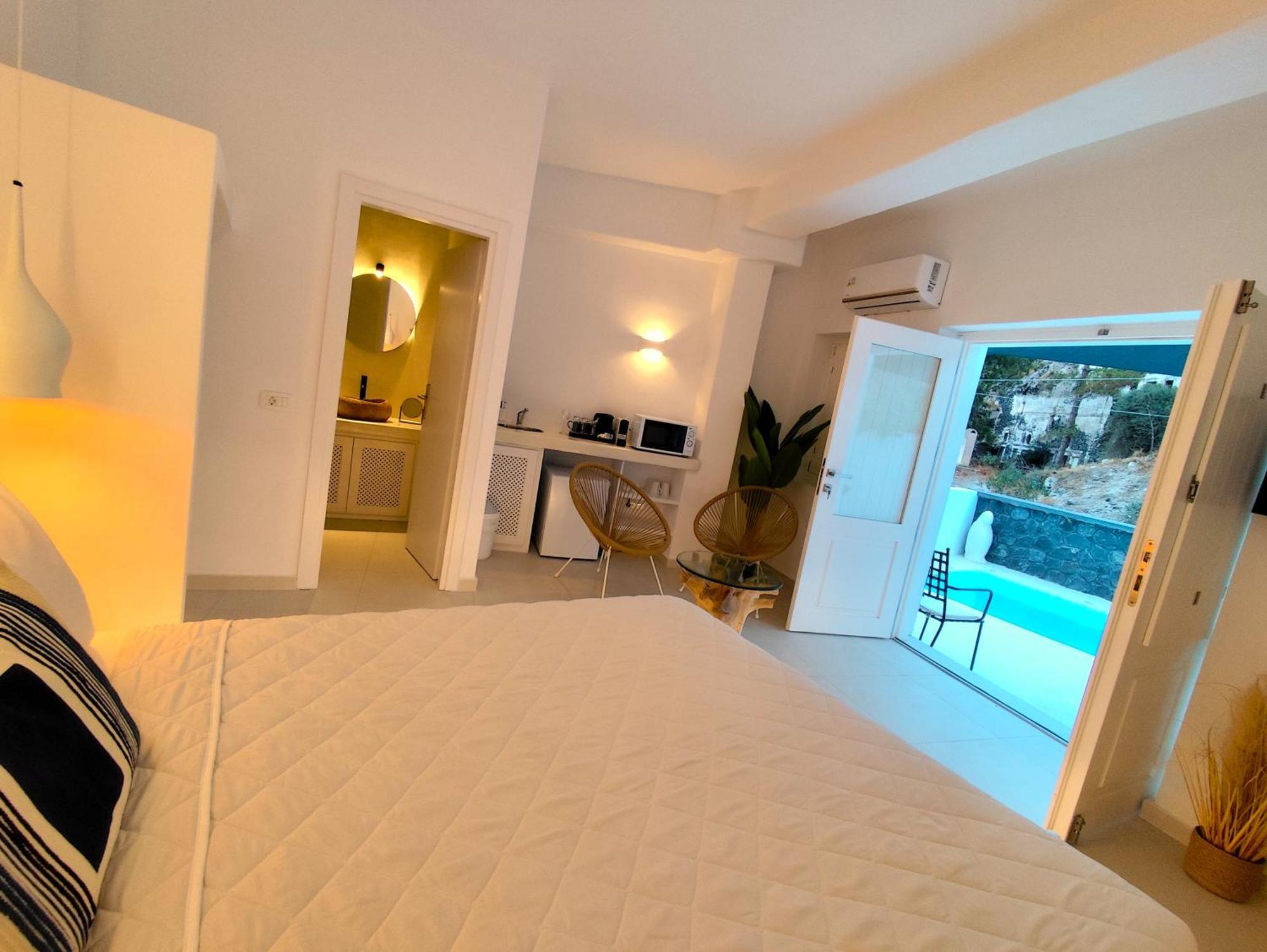 The Magic Luxury Cave Suites Vóthon Exteriör bild