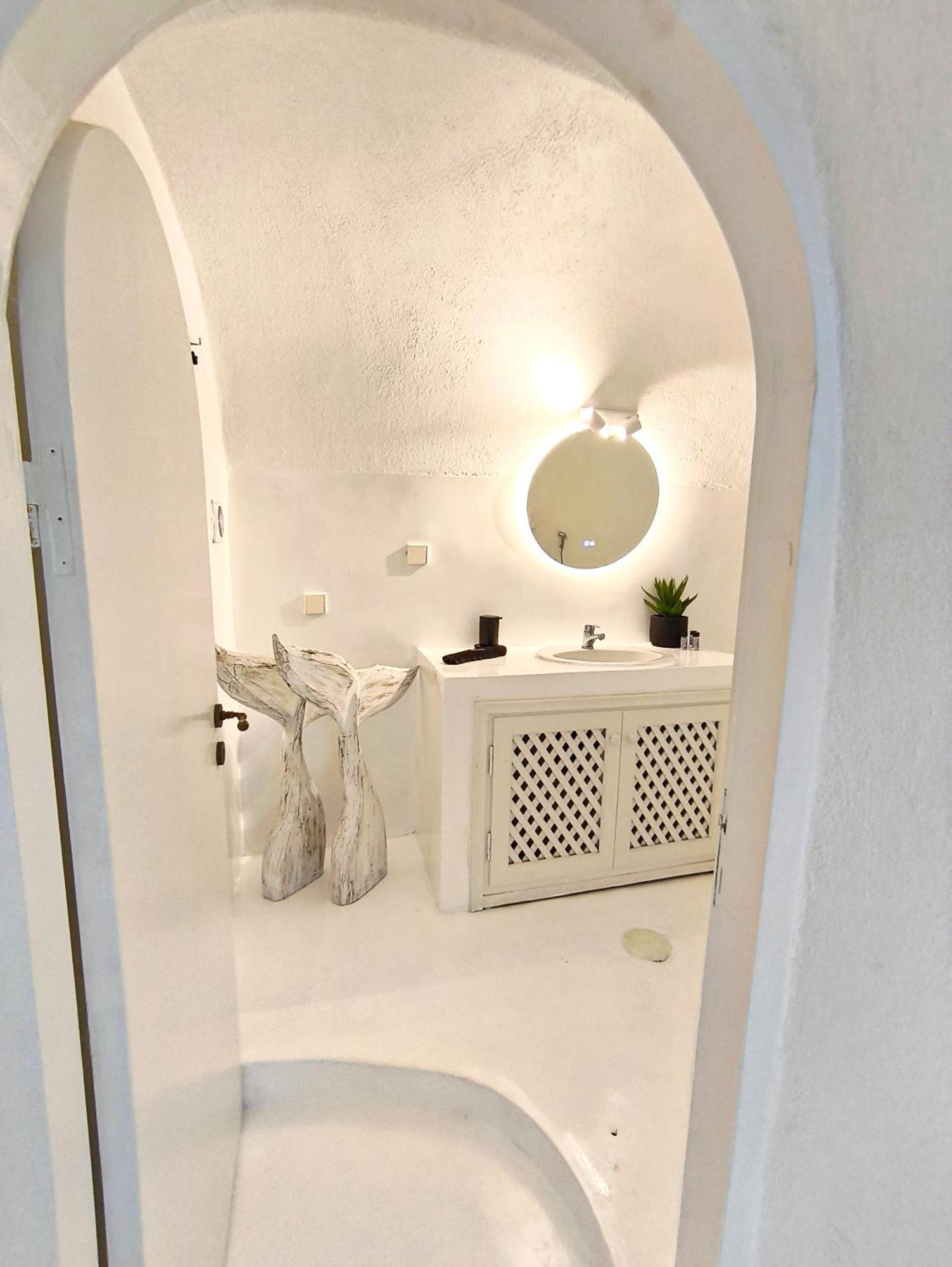 The Magic Luxury Cave Suites Vóthon Exteriör bild